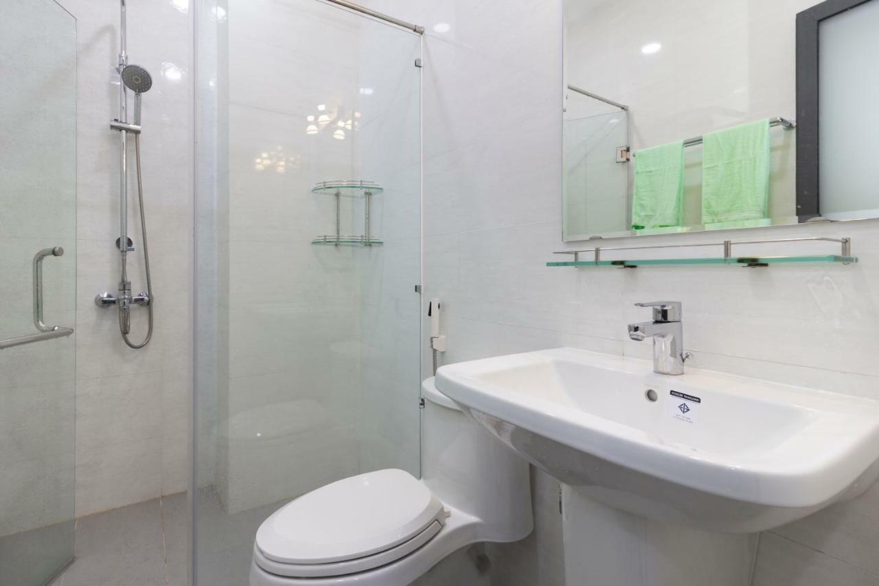 Khách sạn hẻo lánh Gem